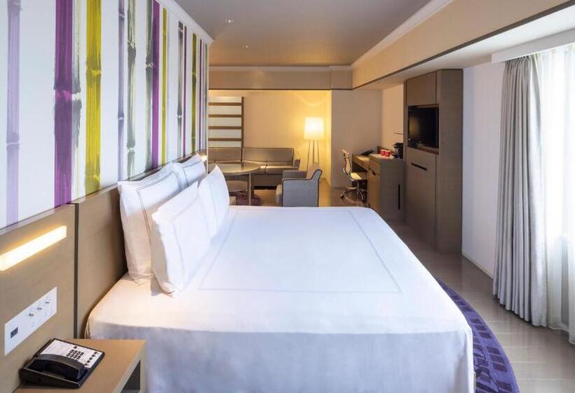 Полулюкс Кровать Кинг, Swissotel Nankai Osaka