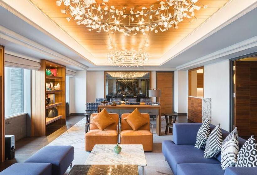 Люкс, Swissotel Nankai Osaka