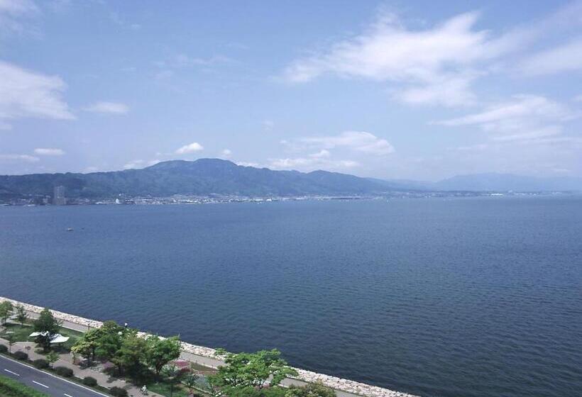اتاق اکونومی, Lake Biwa Otsu Prince