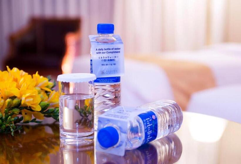 Номер Стандарт Трехместный, Sejong Hotel Seoul Myeongdong