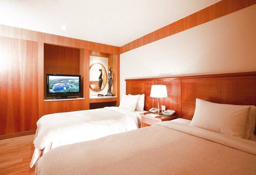 Люкс, Sejong Hotel Seoul Myeongdong
