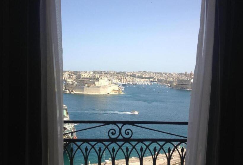 اتاق استاندارد با چشم‌انداز دریا, Grand Harbour