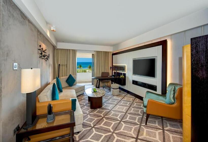 سوئیت اجرایی با تخت کینگ, Intercontinental Muscat, An Ihg