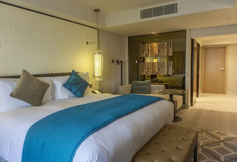 سوییت جونیور با چشم‌انداز دریا, Intercontinental Muscat, An Ihg