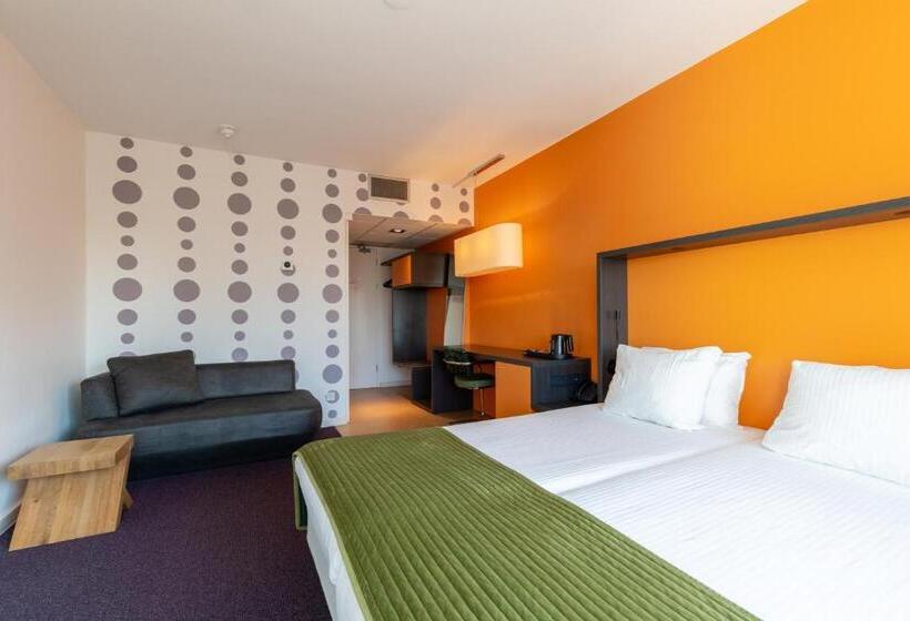 可观海景的舒适型房间, Amrâth Airport Hotel Rotterdam
