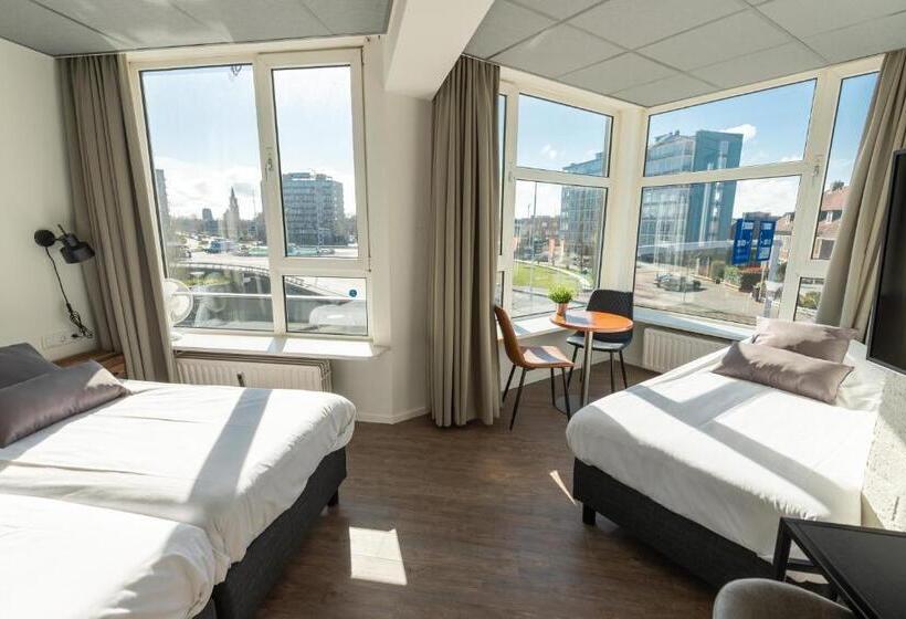 Номер Стандарт Трехместный, Eurohotel