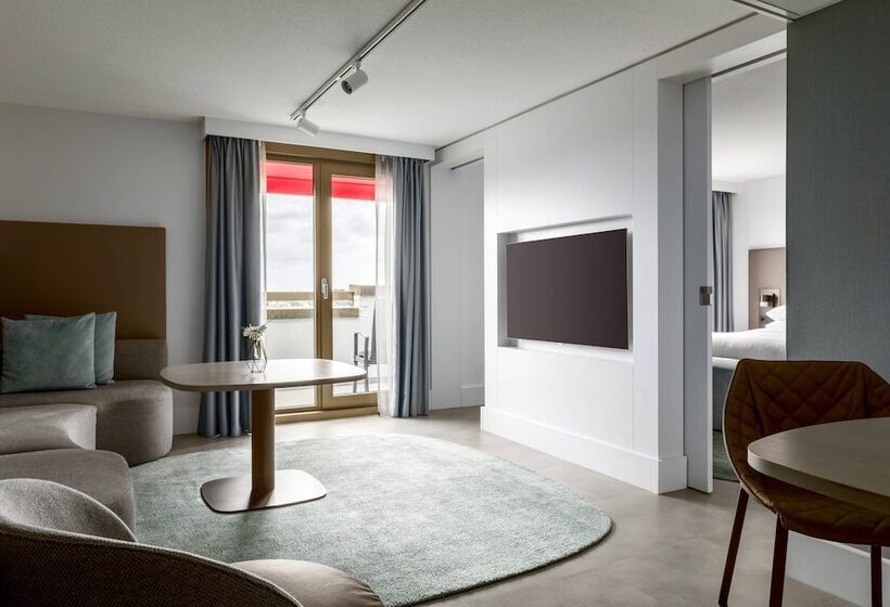 סוויטת קלאב, Amsterdam Marriott