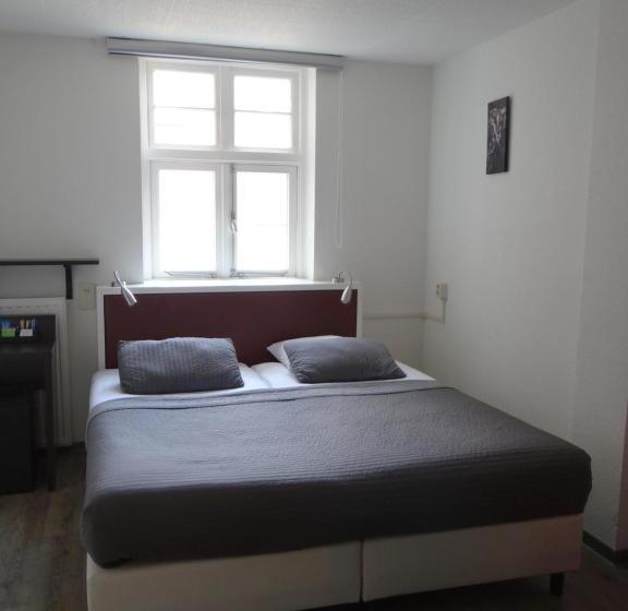 Quarto Estandar, Tulip Inn Heerlen City Centre
