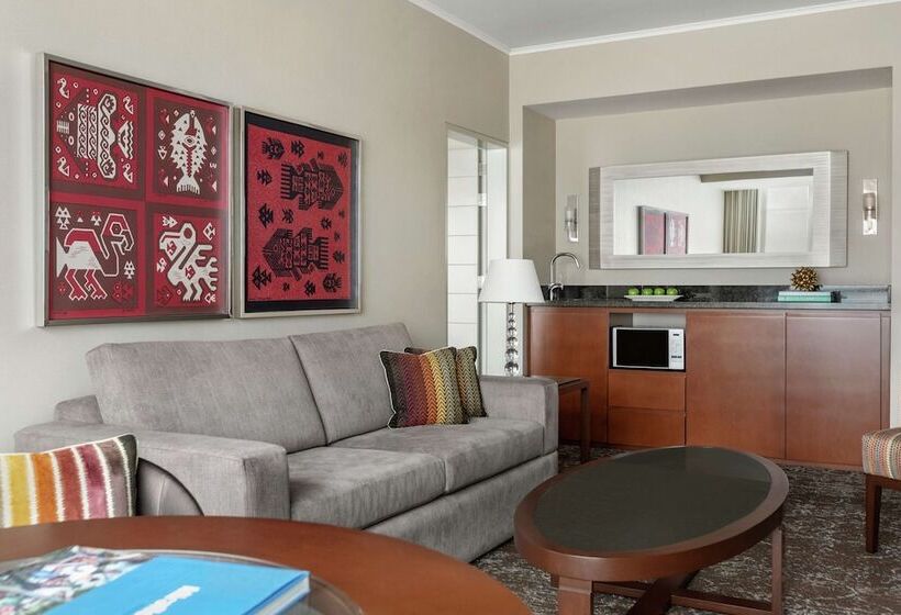 Suite, Doubletree By Hilton Lima Miraflores El Pardo