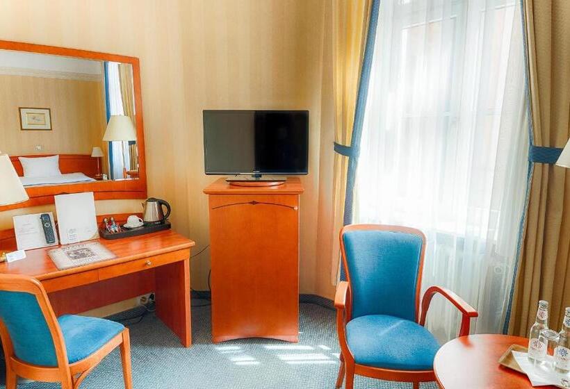 اتاق استاندارد یک نفره, Focus Hotel Premium Pod Orłem