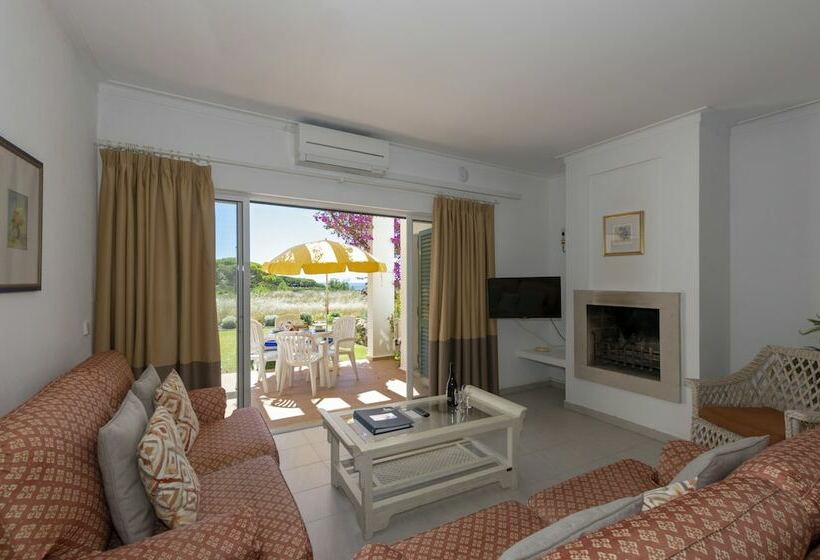 Вилла 2 Спальни Вид на Море, Rocha Brava Village Resort