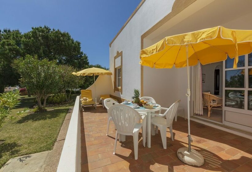 Апартаменты 2 спальни Вид на Сад, Rocha Brava Village Resort