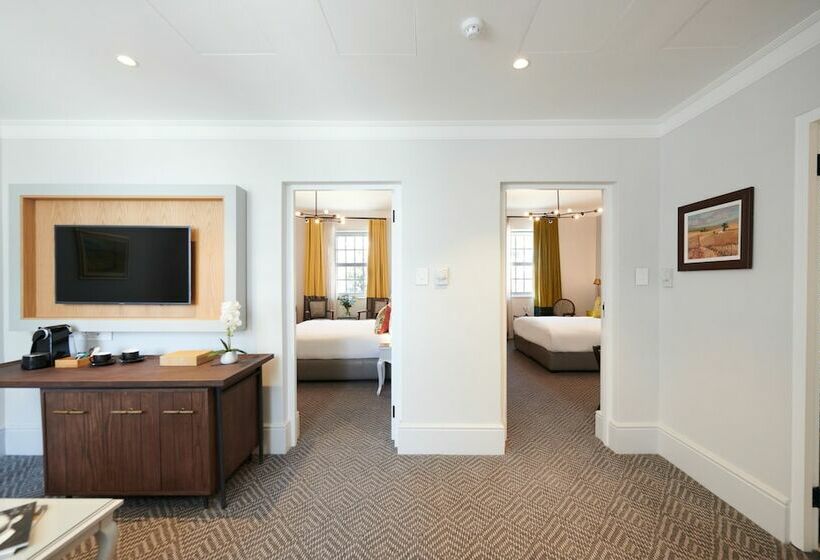 Family Suite, The Winchester Hotel By Newmark