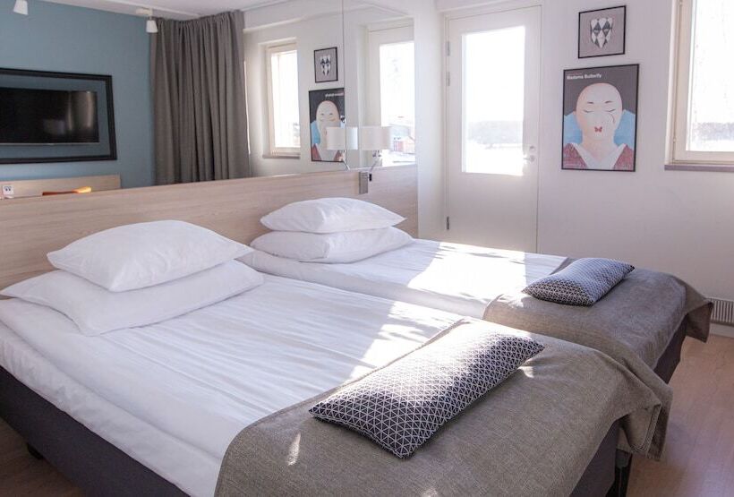 Номер Стандарт, Original Sokos Hotel Seurahuone Savonlinna