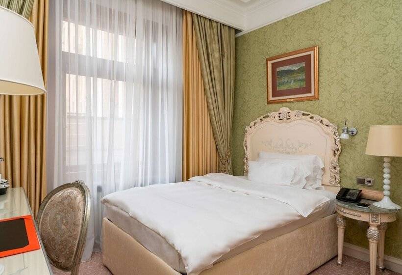 Номер Стандарт Индивидуальный, Radisson Collection Hotel, Moscow