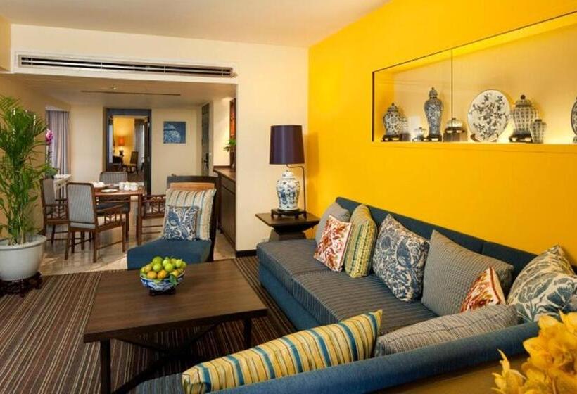Люкс Тематический, The Bayview Hotel Pattaya