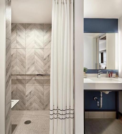 Standard-invahuone King-vuode, Anaheim Marriott