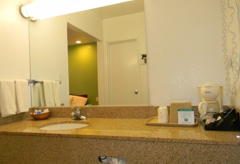 Habitació Estàndard 2 Llits Matrimoni, Rodeway Inn Alamedaoakland