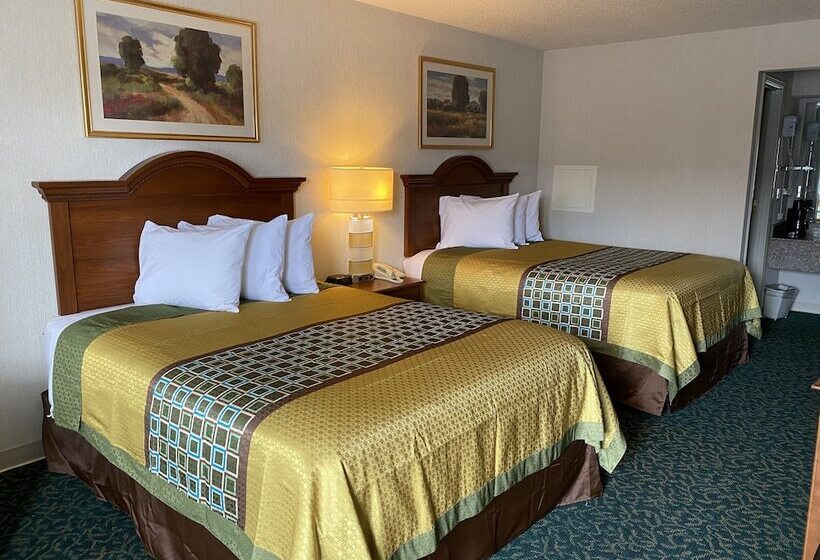 Номер Стандарт, Harrisonville Inn & Suites