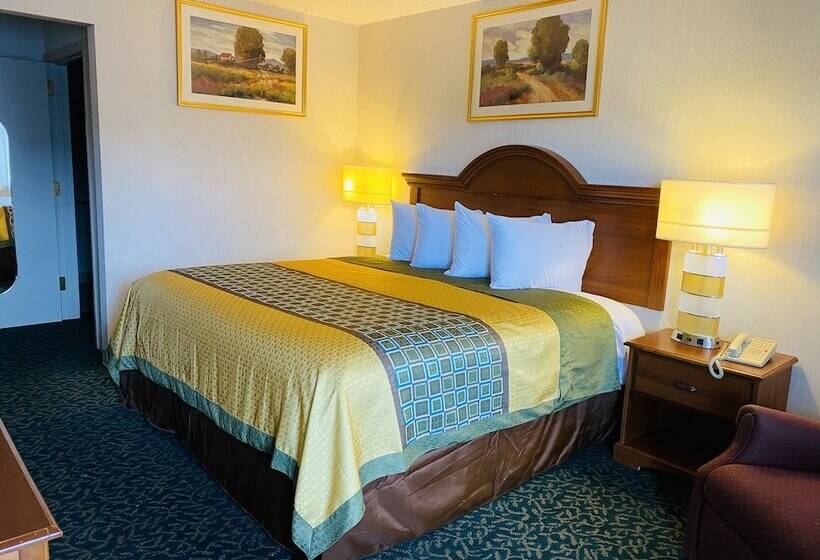 Номер Стандарт, Harrisonville Inn & Suites