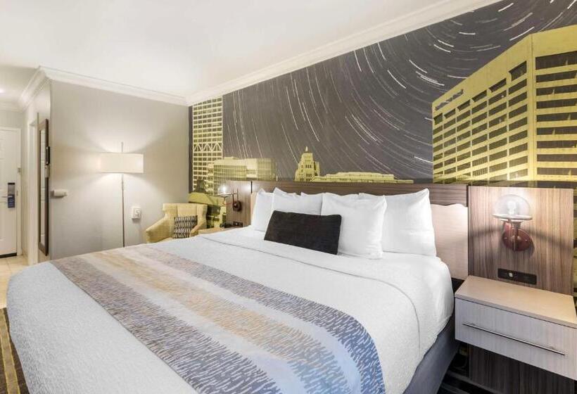 Номер Стандарт, Best Western Plus Milwaukee West