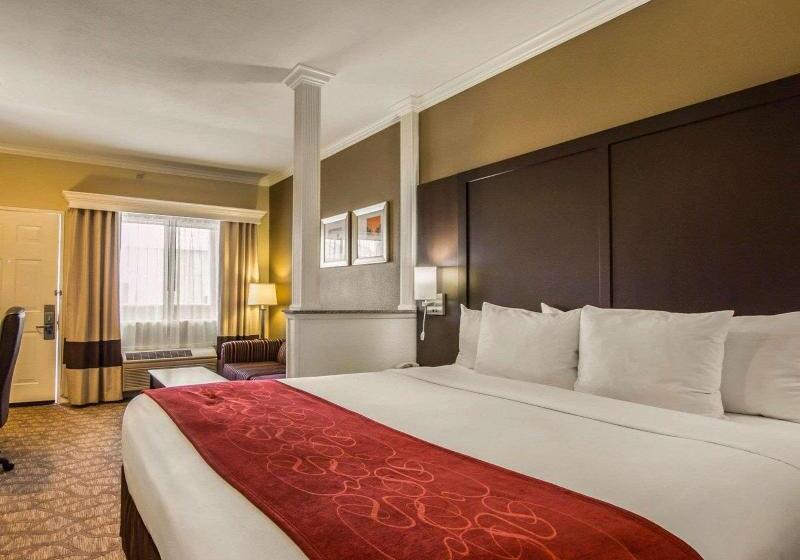 Люкс Кровать Кинг, Comfort Inn & Suites Huntington Beach