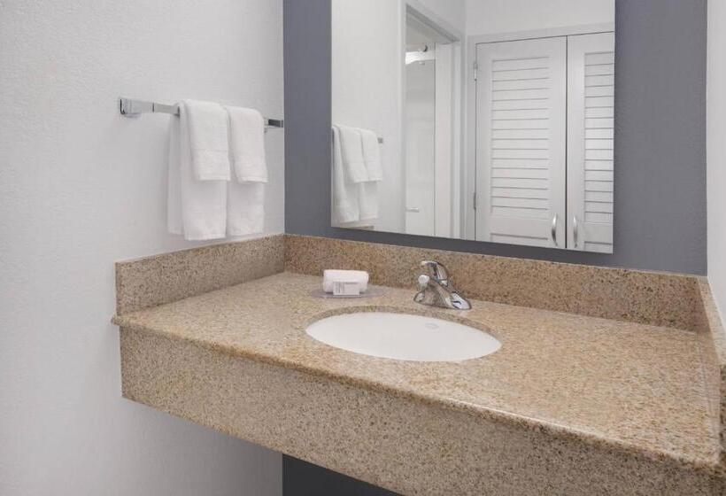 חדר סטנדרט עם מיטת קינג, Courtyard By Marriott Augusta
