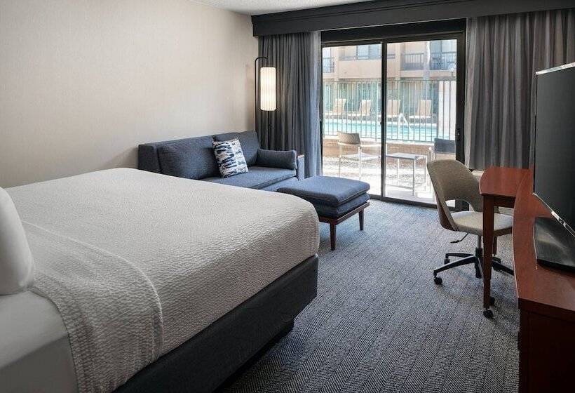 스탠다드 룸 더블 침대, Courtyard Los Angeles Torrance/palos Verdes