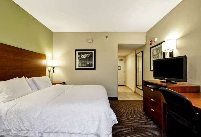 Номер Стандарт, Doubletree By Hilton Raleigh Midtown, Nc