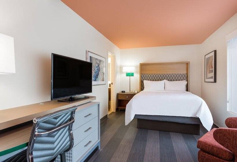 스위트, Holiday Inn Timonium, An Ihg