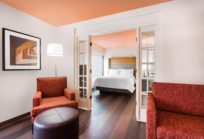 디럭스 스위트, Holiday Inn Timonium, An Ihg