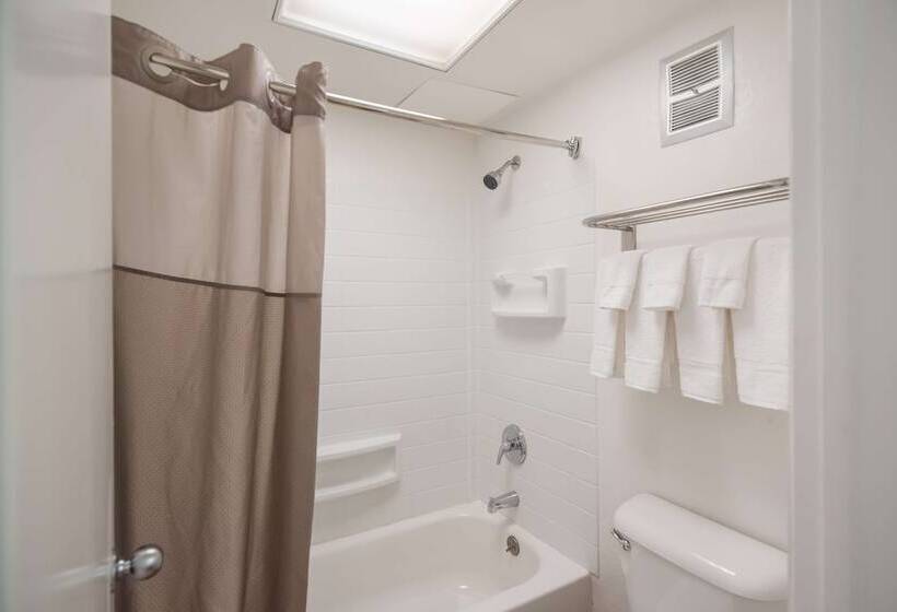 Номер Deluxe, Motel 6 Colorado Springs, Co   Air Force Academy