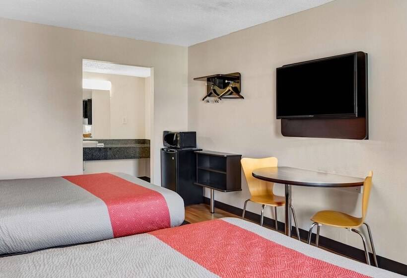 Номер Deluxe, Motel 6 calhoun, Ga