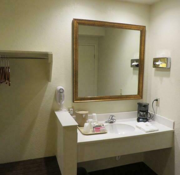 Deluxe-juniorsviitti, Anaheim Desert Inn & Suites