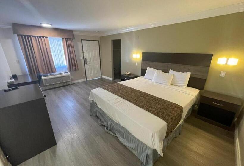 스탠다드 룸 킹사이즈 침대, Colony Inn