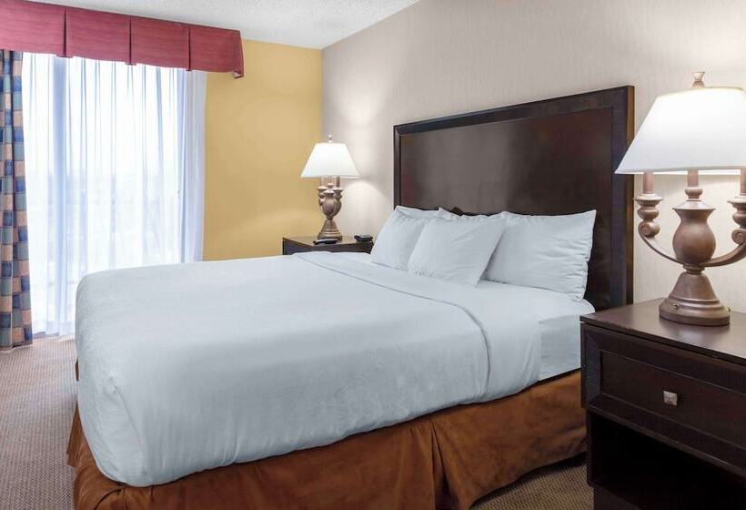 家庭套房, Embassy Suites By Hilton Kansas City Plaza