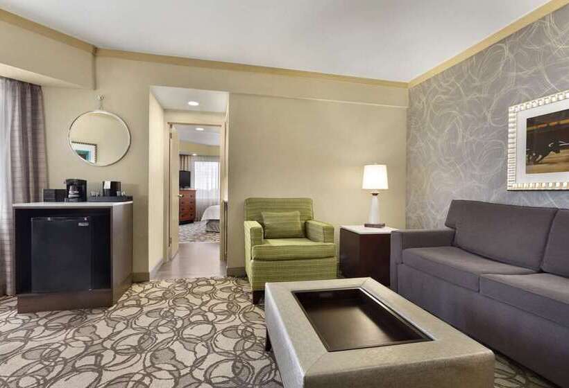 家庭套房, Embassy Suites By Hilton Kansas City Plaza