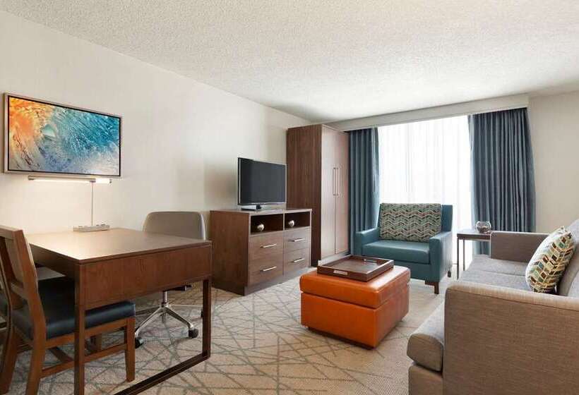스위트 킹사이즈 침대, Embassy Suites By Hilton San Luis Obispo