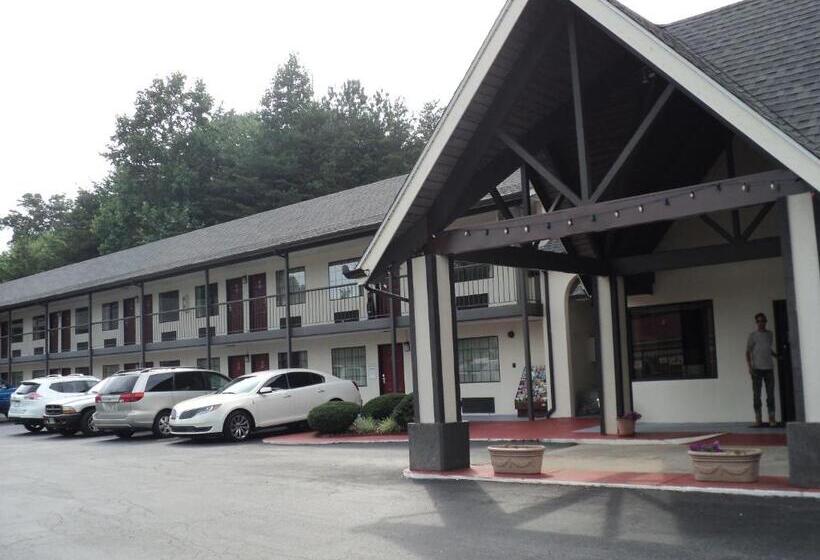 Стандартный Номер Кровать Кинг, Knights Inn Cleveland, Ga
