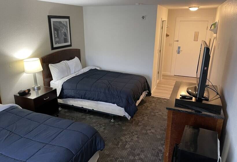 Номер Стандарт 2 Двуспальные Кровати, Whalers Inn And Suites