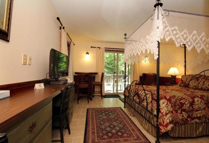 Номер Стандарт, The Earl Of Sandwich Motel