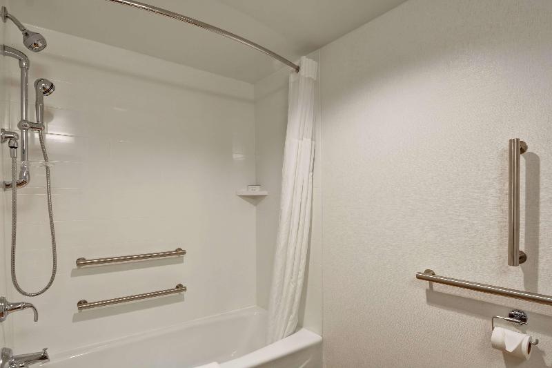 Стандартный Номер Кровать Кинг, Hampton Inn Milford