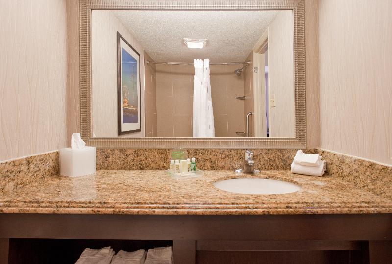 Номер Executive Кровать Кинг, Holiday Inn Resort Galveston   On The Beach, An Ihg