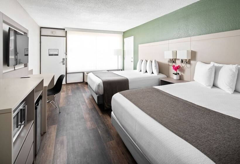 Номер Deluxe, Wyndham I-Drive Avanti Resort & Conference Center