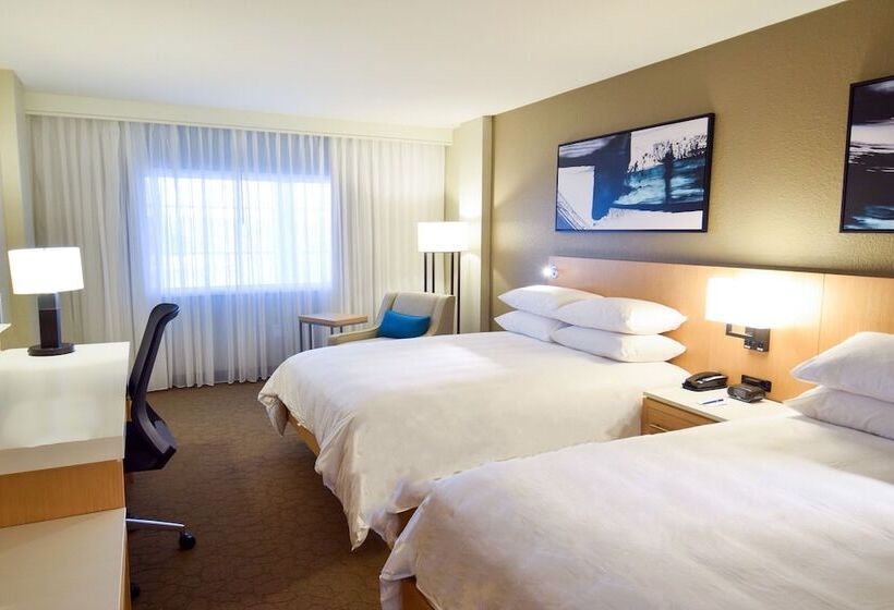 Номер Стандарт 2 Двуспальные Кровати, Delta Hotels By Marriott Little Rock West