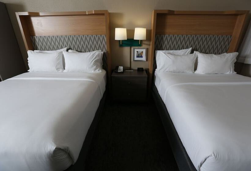 Номер Стандарт 2 Двуспальные Кровати, Holiday Inn Chicago North Shore, An Ihg