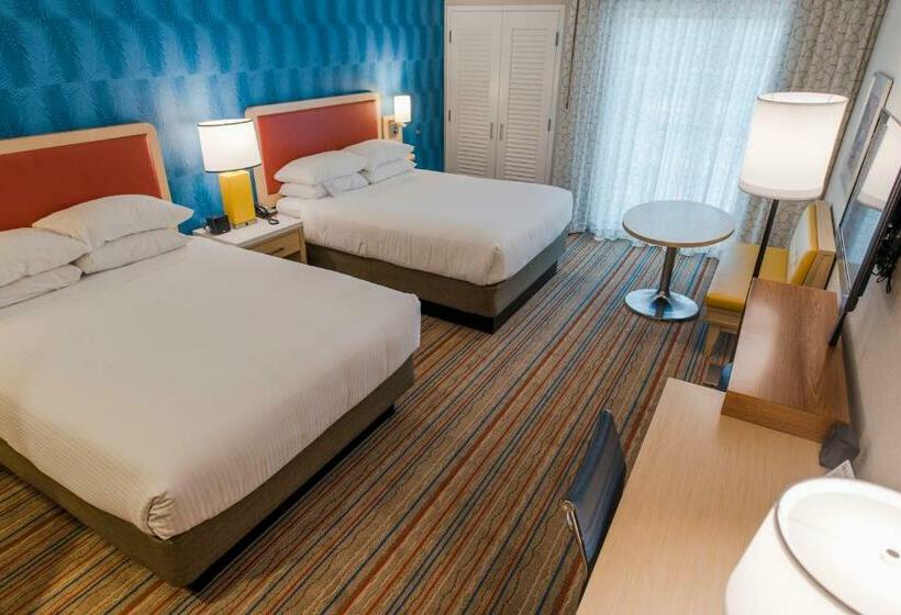 Apartament 2 Sypialnie, Howard Johnson By Wyndham Anaheim Hotel & Water Playground