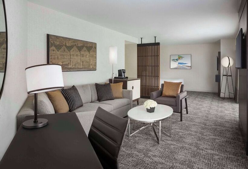 Standard Studio with Views, Hyatt Regency San Francisco