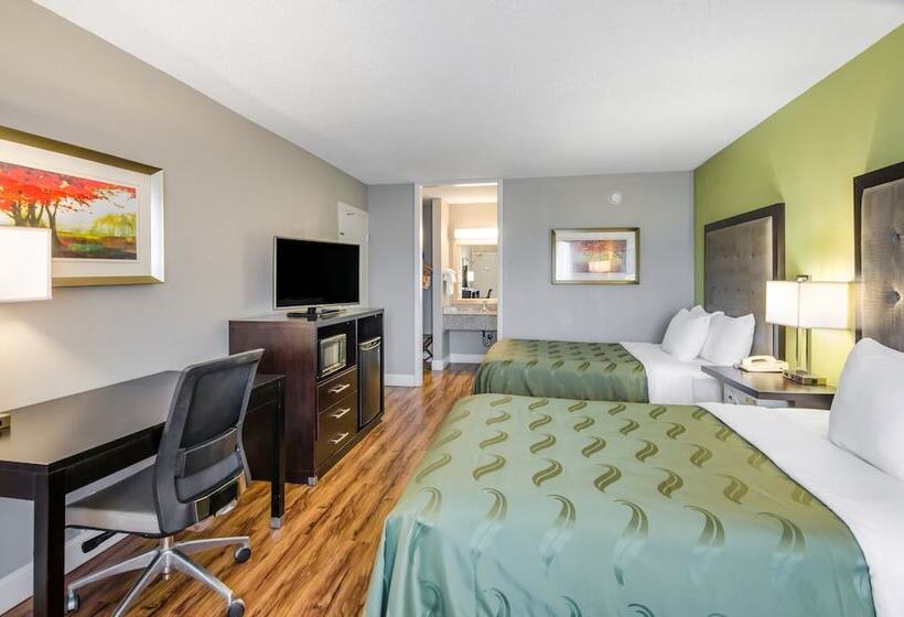 스탠다드 룸 더블 침대 2개, Quality Inn Roanoke Airport
