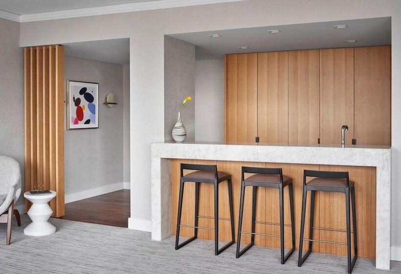 Suite, The Ritzcarlton, Chicago